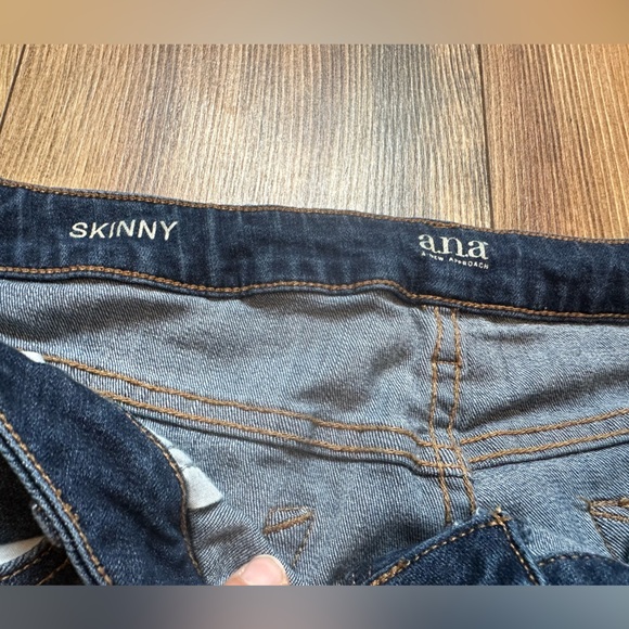 a.n.a Blue Skinny Jeans Versatile Style - Picture 3 of 7